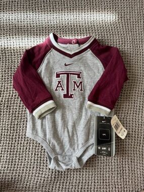 Nike Texas A&M Infant Onesie - Maroon & Gray